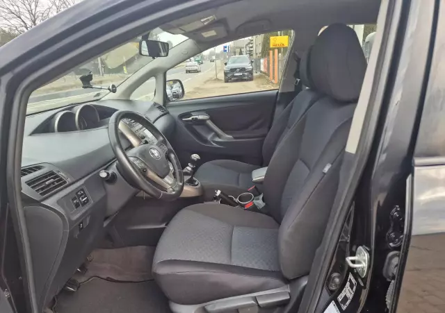 TOYOTA Verso 2.0 D-4D 2010 7os