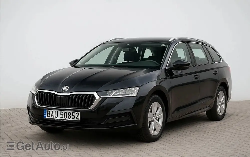 SKODA Octavia Combi 2.0 TDI DSG Style
