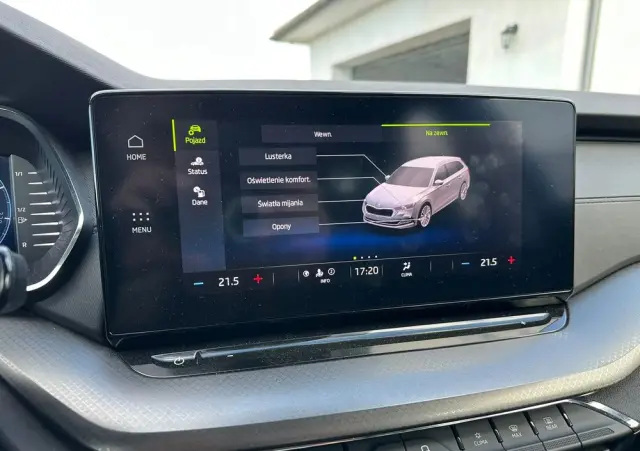 SKODA Octavia Combi 2.0 TDI DSG Style