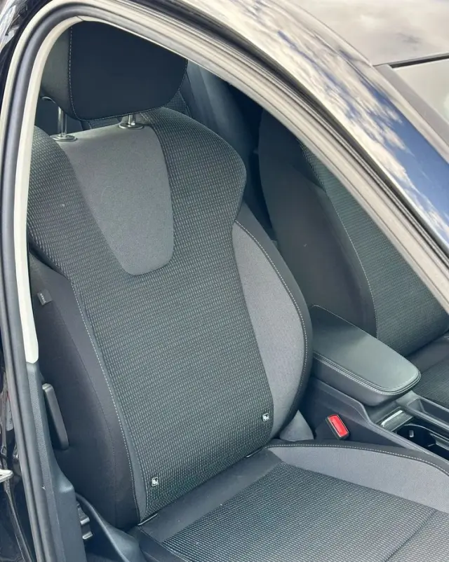 SKODA Octavia Combi 2.0 TDI DSG Style