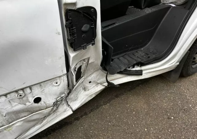 RENAULT MASTER VEGAS AMBULANCE 