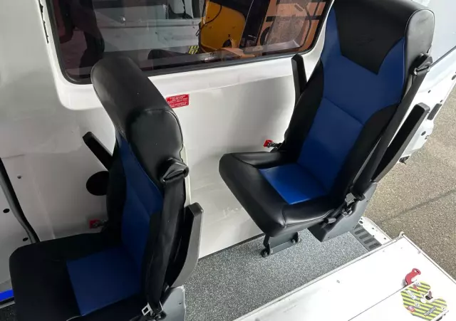 RENAULT MASTER VEGAS AMBULANCE 