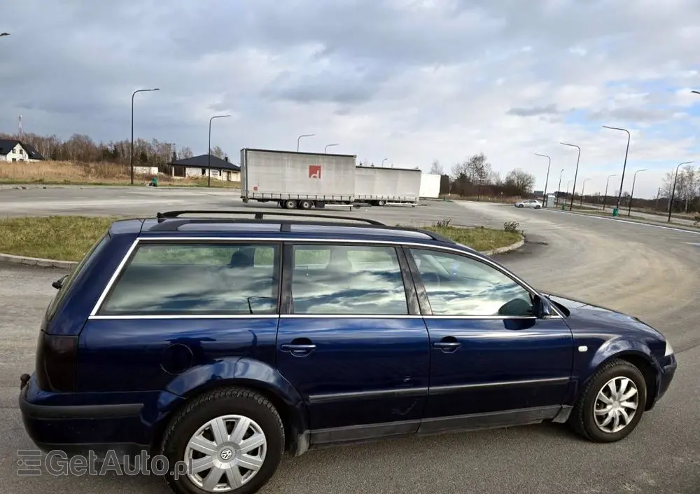 VOLKSWAGEN Passat 1.9 TDI Comfortline Tiptr