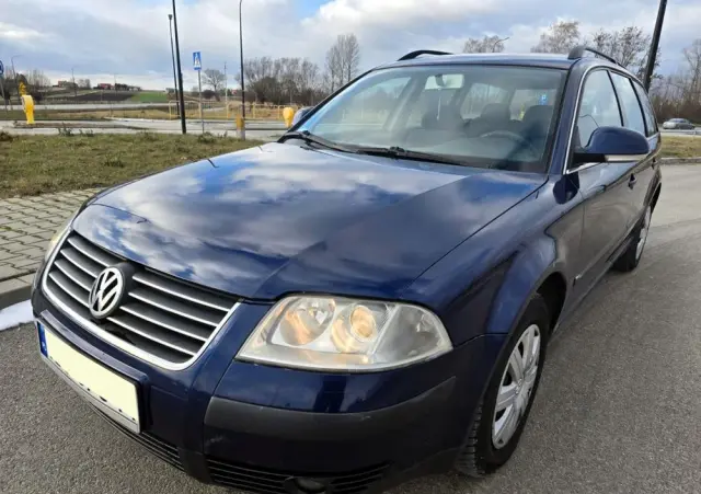 VOLKSWAGEN Passat 1.9 TDI Comfortline Tiptr