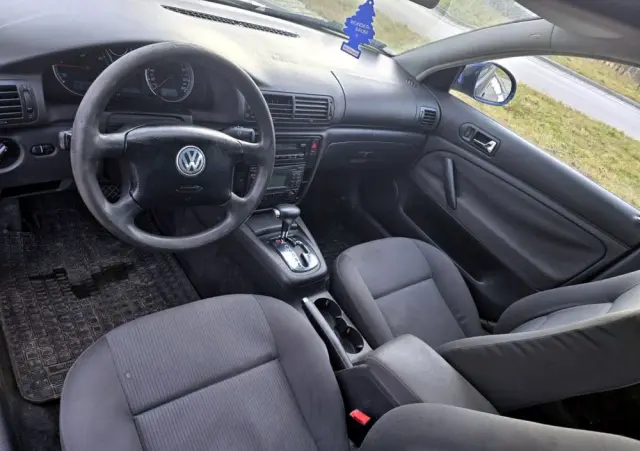 VOLKSWAGEN Passat 1.9 TDI Comfortline Tiptr