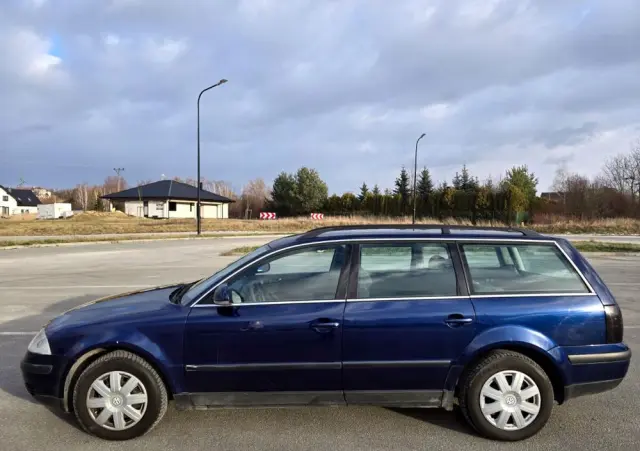 VOLKSWAGEN Passat 1.9 TDI Comfortline Tiptr