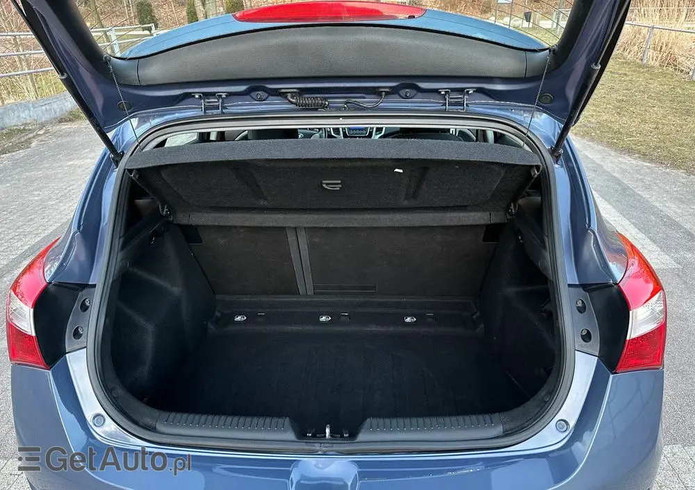 HYUNDAI I30 1.4 CRDi Trend