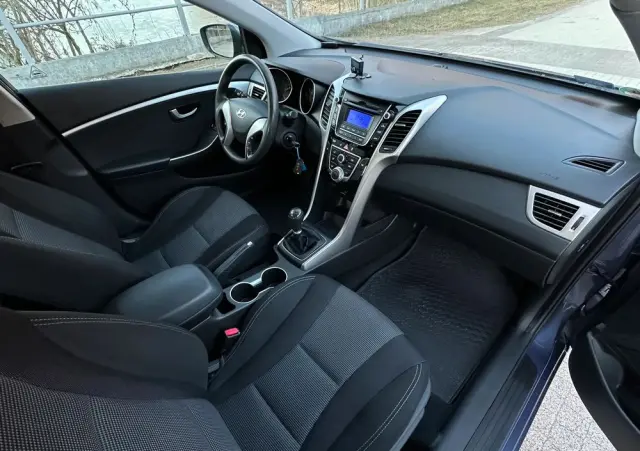 HYUNDAI I30 1.4 CRDi Trend