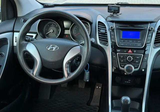 HYUNDAI I30 1.4 CRDi Trend