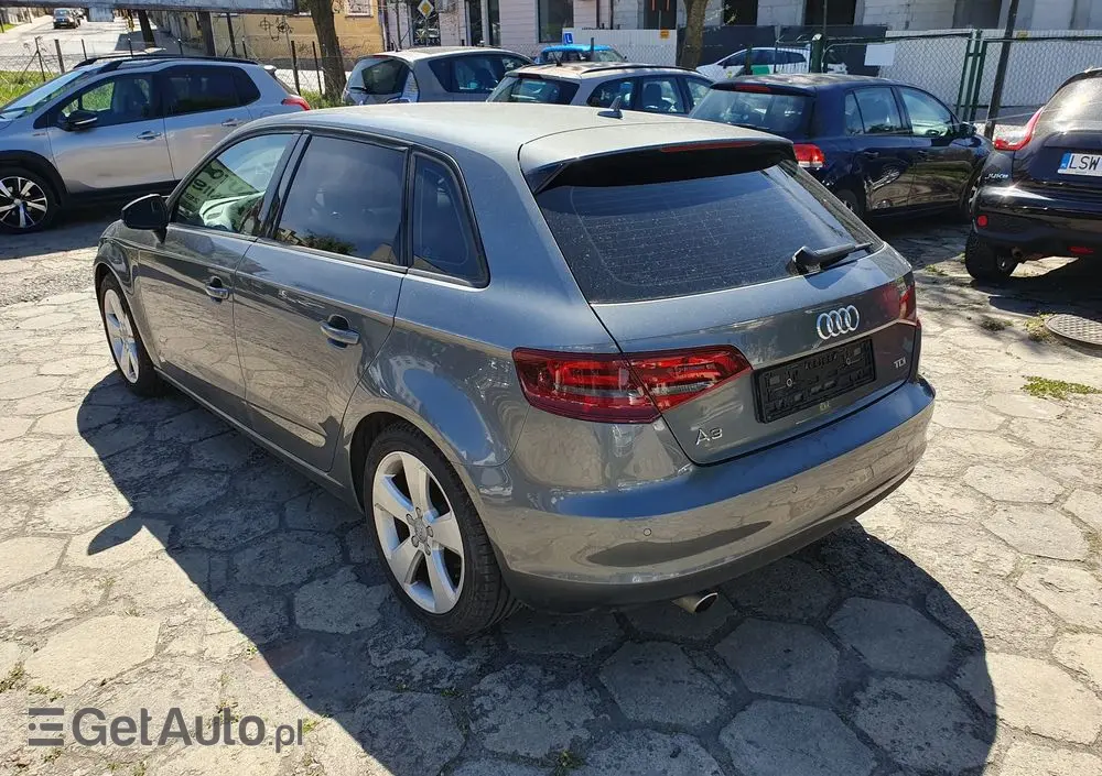 AUDI A3 Sportback 1.6 TDI DPF Ambiente