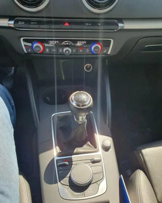 AUDI A3 Sportback 1.6 TDI DPF Ambiente