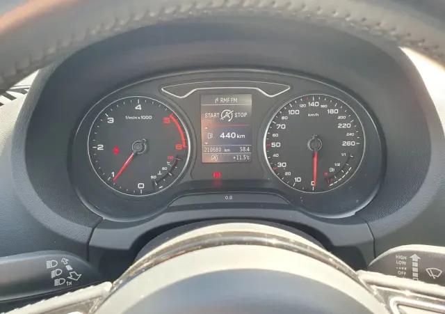 AUDI A3 Sportback 1.6 TDI DPF Ambiente