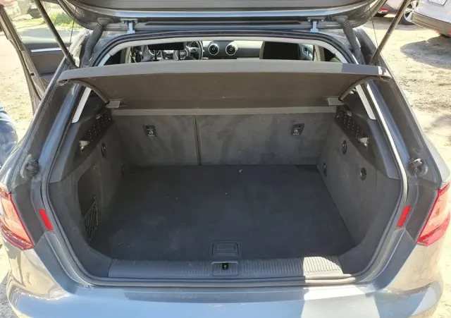 AUDI A3 Sportback 1.6 TDI DPF Ambiente