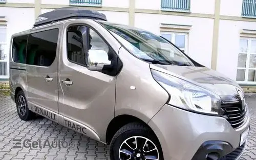 RENAULT Trafic 