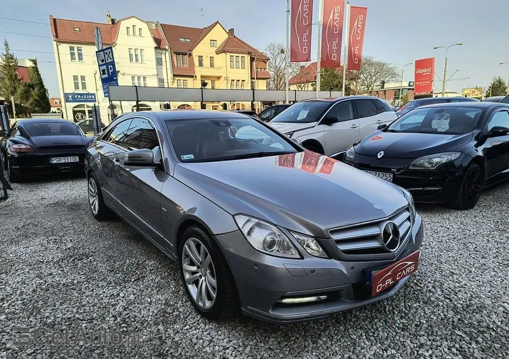 MERCEDES-BENZ Klasa E 250 BlueEFFICIENCY 7G-TRONIC