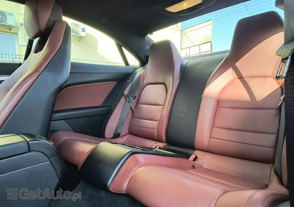 MERCEDES-BENZ Klasa E 250 BlueEFFICIENCY 7G-TRONIC