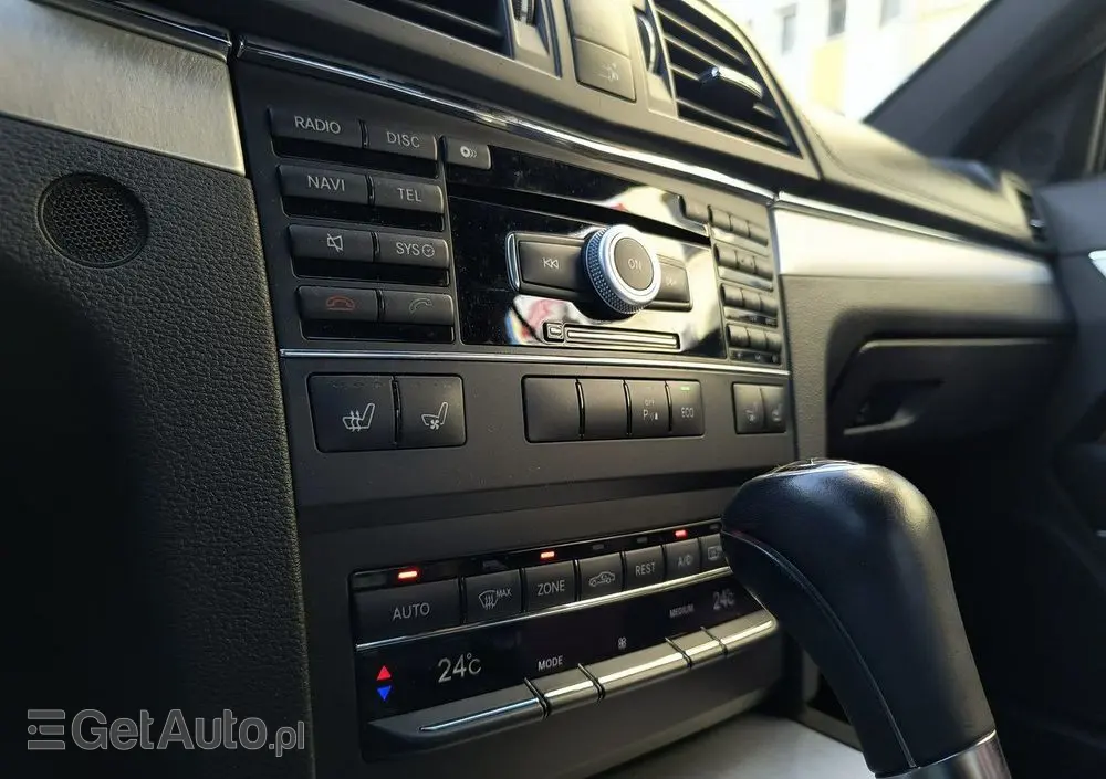 MERCEDES-BENZ Klasa E 250 BlueEFFICIENCY 7G-TRONIC