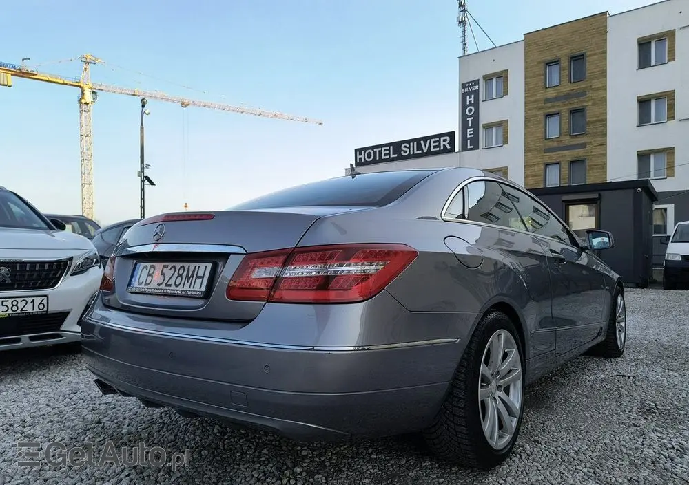 MERCEDES-BENZ Klasa E 250 BlueEFFICIENCY 7G-TRONIC