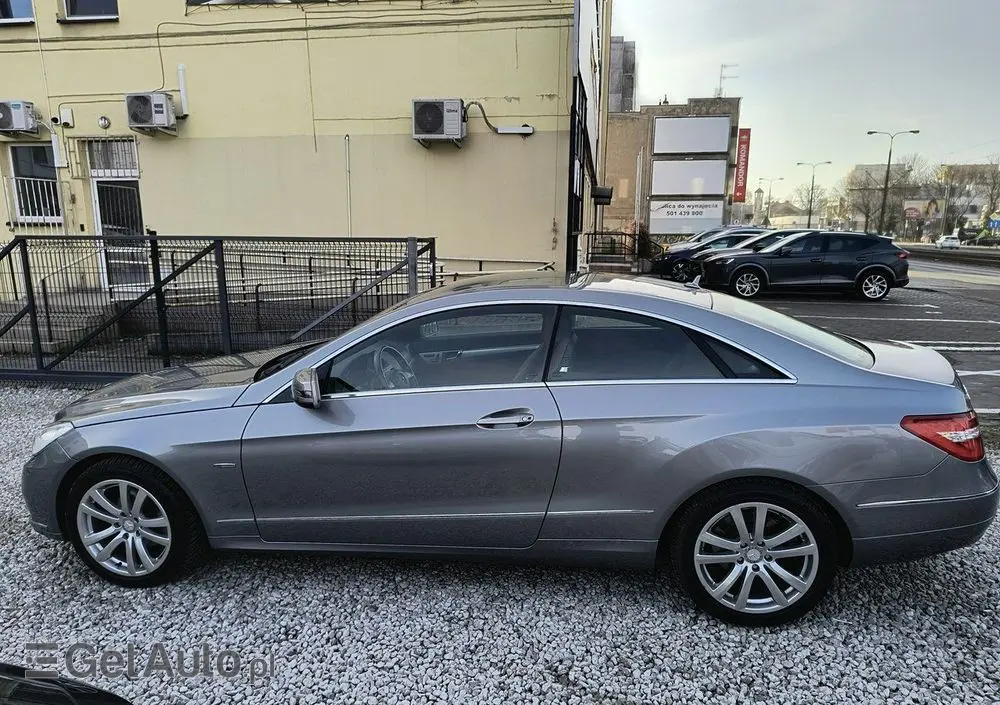 MERCEDES-BENZ Klasa E 250 BlueEFFICIENCY 7G-TRONIC