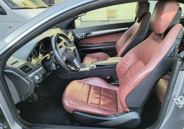 MERCEDES-BENZ Klasa E 250 BlueEFFICIENCY 7G-TRONIC