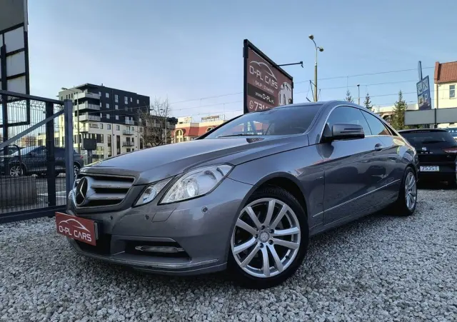 MERCEDES-BENZ Klasa E 250 BlueEFFICIENCY 7G-TRONIC