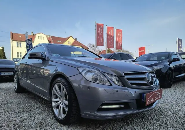 MERCEDES-BENZ Klasa E 250 BlueEFFICIENCY 7G-TRONIC