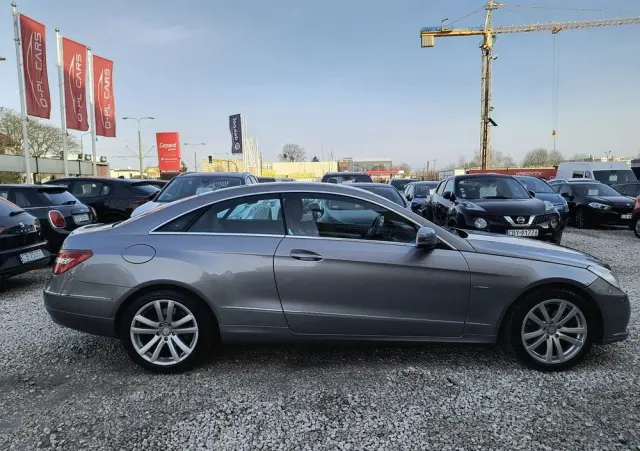 MERCEDES-BENZ Klasa E 250 BlueEFFICIENCY 7G-TRONIC
