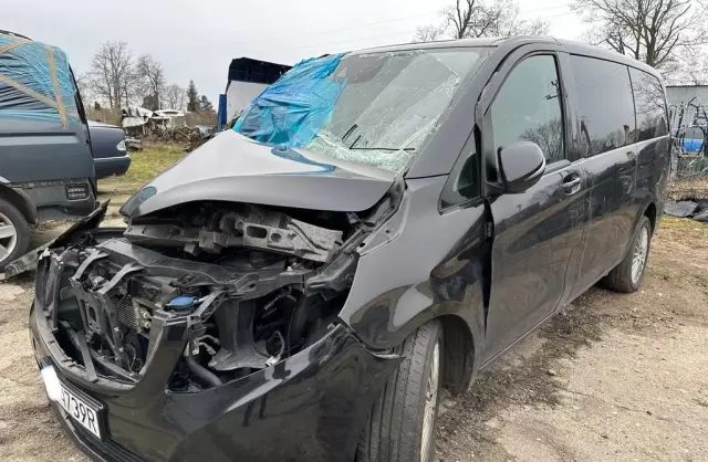 MERCEDES-BENZ Klasa V 