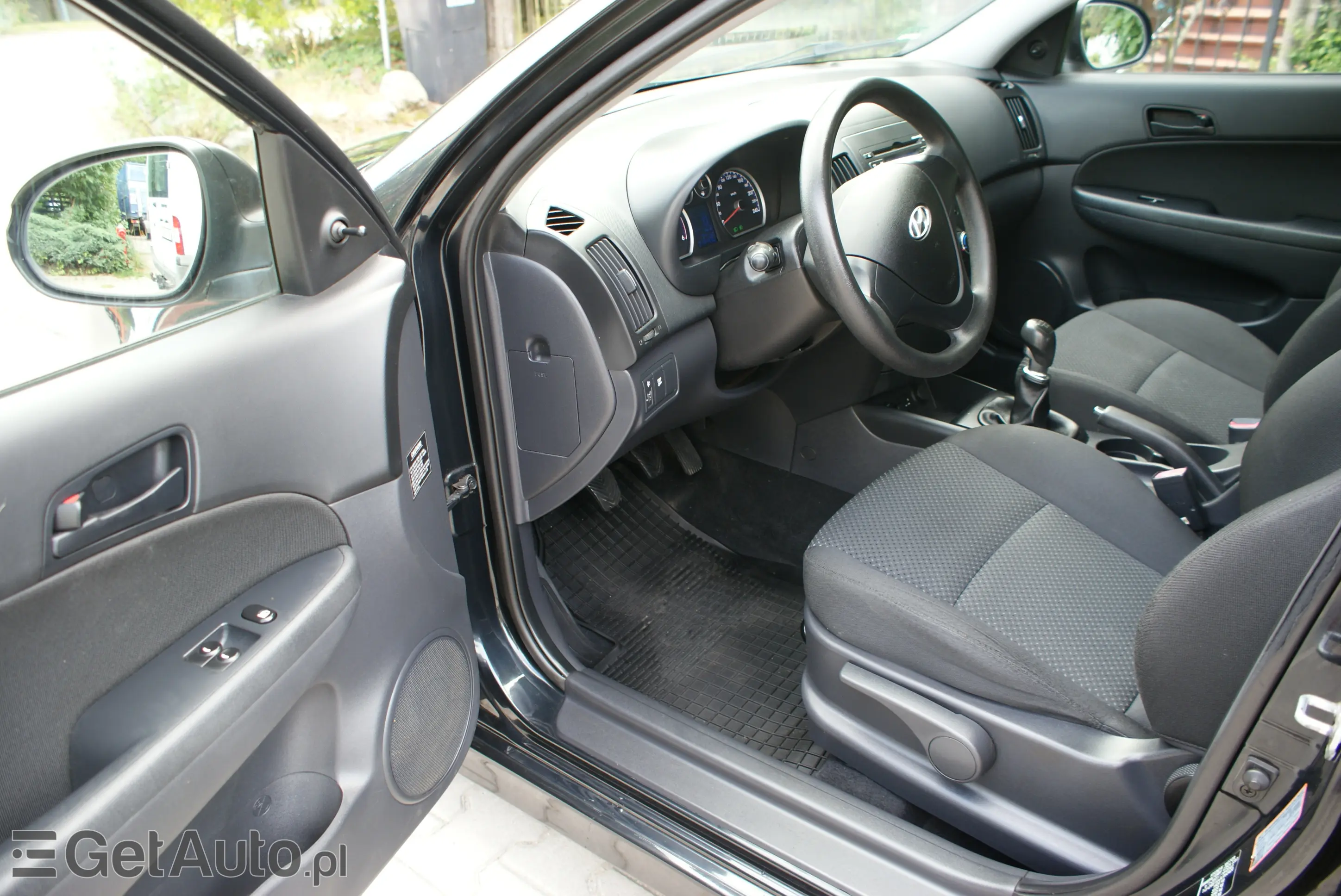 HYUNDAI I30 Base Plus