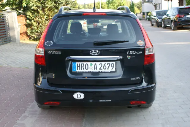 HYUNDAI I30 Base Plus