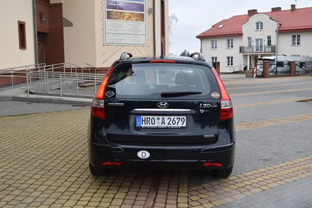HYUNDAI I30 Base Plus