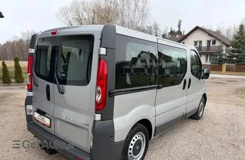 OPEL Vivaro 
