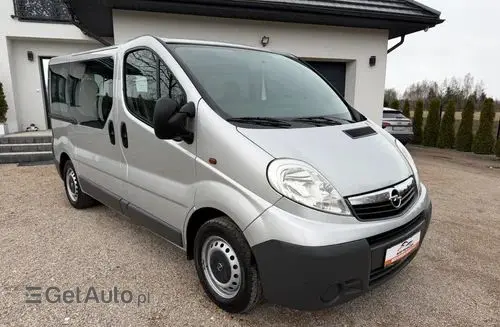 OPEL Vivaro 
