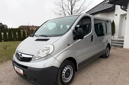 OPEL Vivaro 