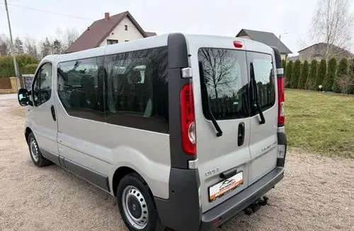 OPEL Vivaro 