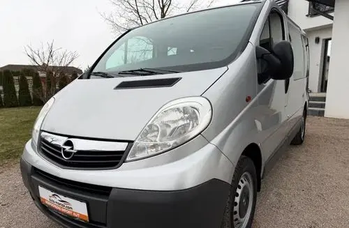 OPEL Vivaro 