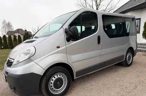 OPEL Vivaro 