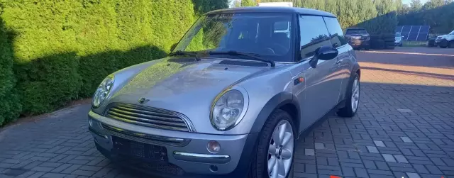 MINI Cooper 
