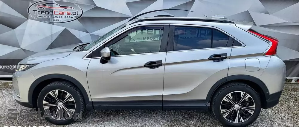 MITSUBISHI Eclipse Cross 1.5 T Invite Plus