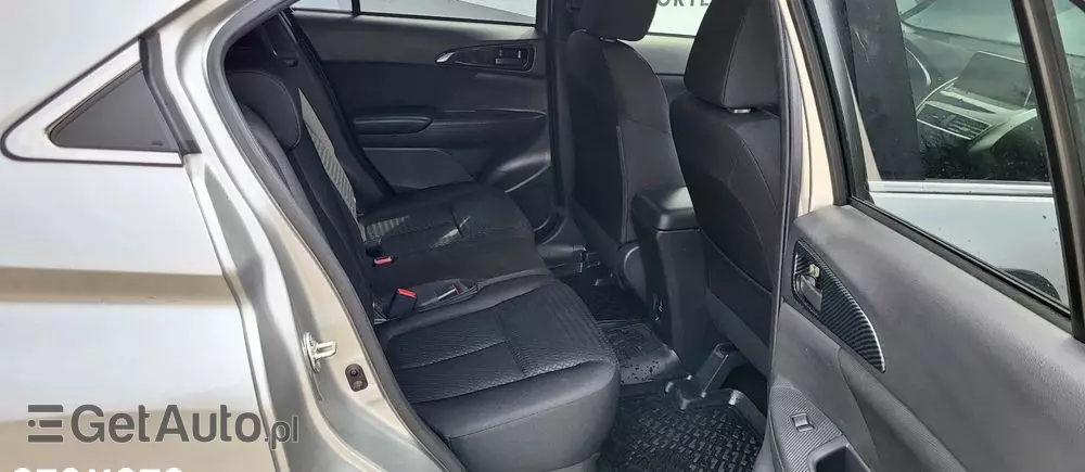 MITSUBISHI Eclipse Cross 1.5 T Invite Plus