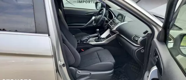 MITSUBISHI Eclipse Cross 1.5 T Invite Plus