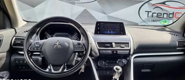 MITSUBISHI Eclipse Cross 1.5 T Invite Plus