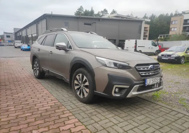SUBARU Outback 2.5i Platinum (EyeSight) Lineartronic
