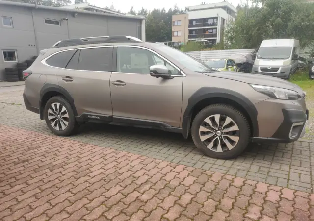 SUBARU Outback 2.5i Platinum (EyeSight) Lineartronic