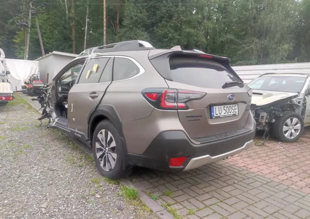 SUBARU Outback 2.5i Platinum (EyeSight) Lineartronic