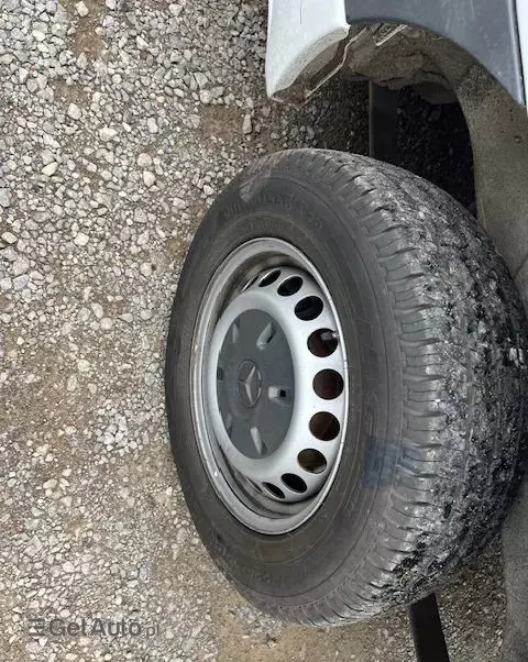 MERCEDES-BENZ Sprinter 214 2,2 Cdi 143 KM klima przedni napęd 