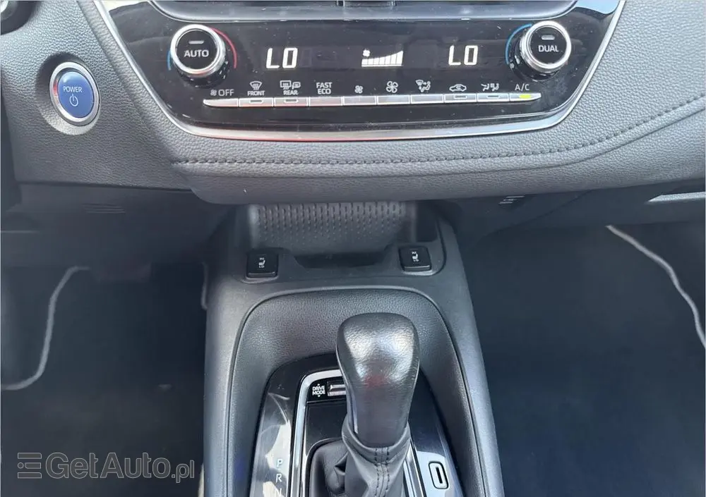 TOYOTA Corolla 1.8 Hybrid Comfort