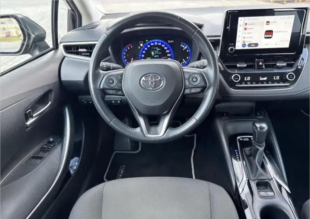 TOYOTA Corolla 1.8 Hybrid Comfort