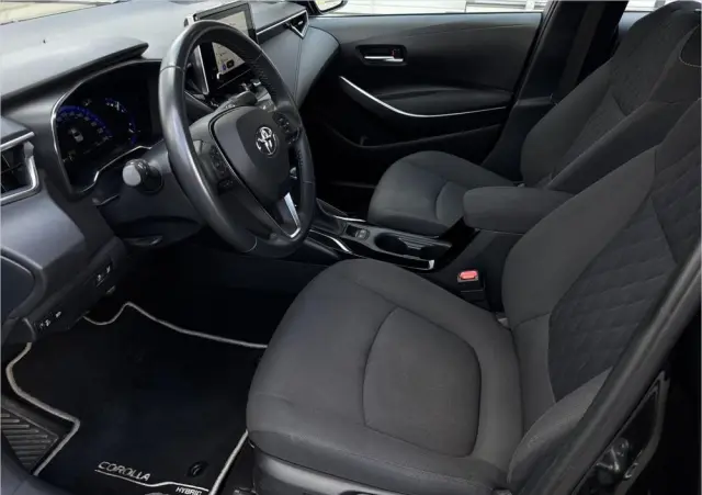 TOYOTA Corolla 1.8 Hybrid Comfort