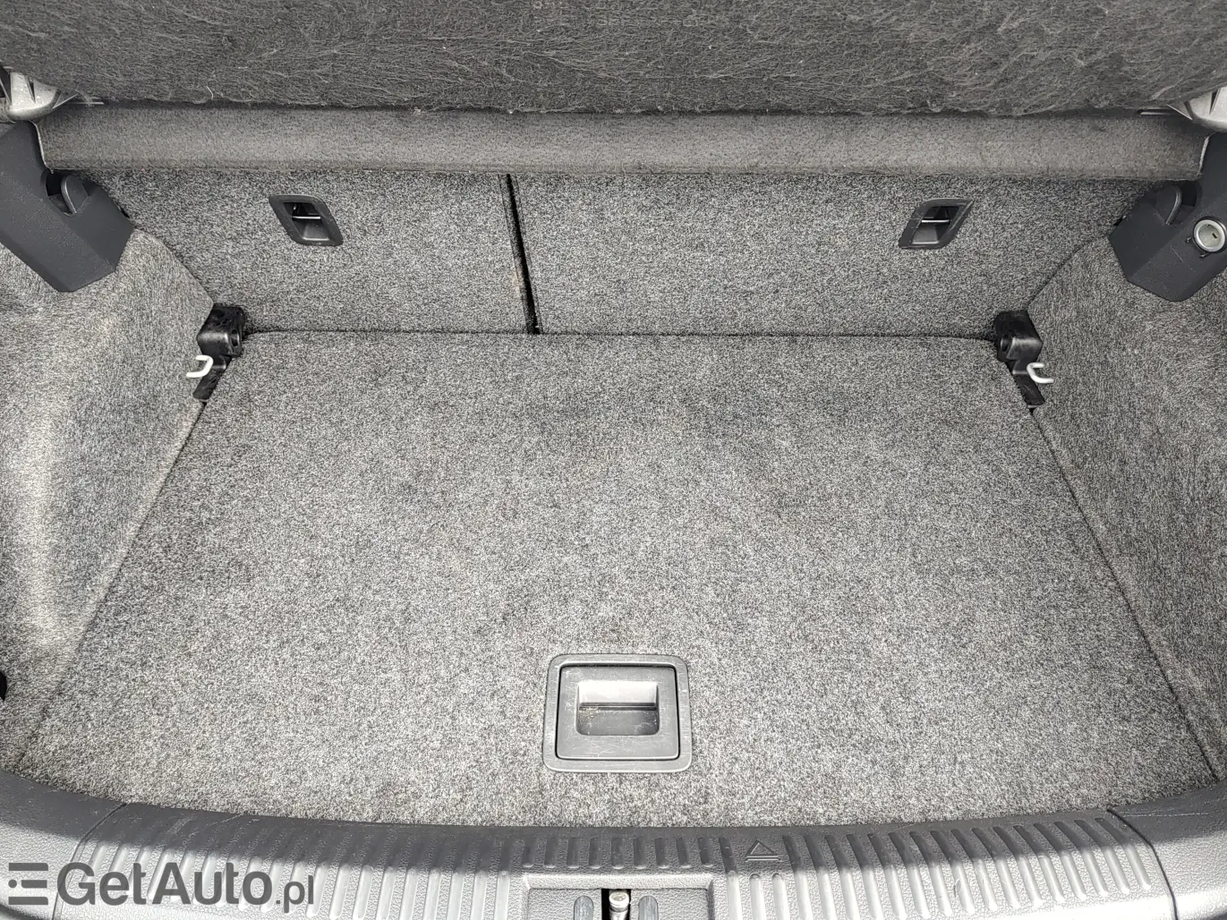 VOLKSWAGEN Polo Comfortline